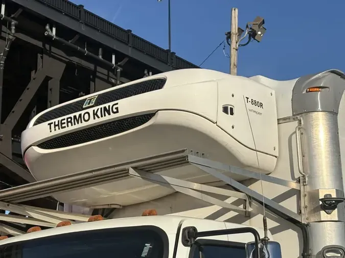 2019 FREIGHTLINER/MERCEDES M2 106