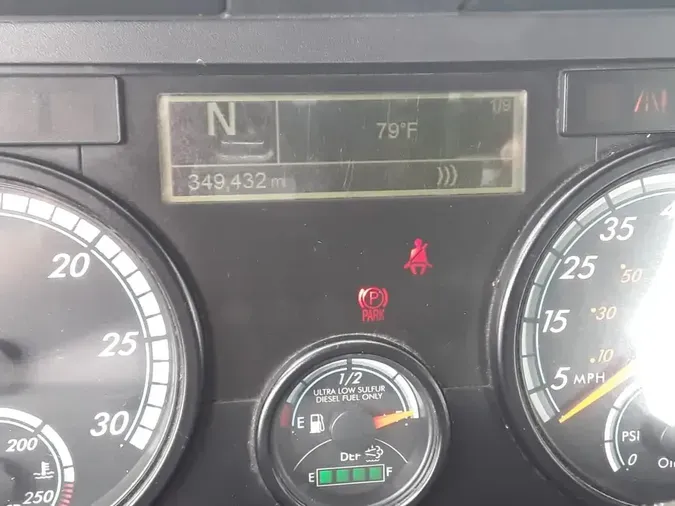 2020 FREIGHTLINER/MERCEDES CASCADIA 1257c7cbeb75ea823f27dc70a70837b7858