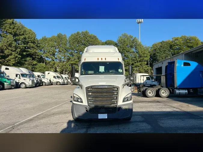 2022 Freightliner Cascadia 1267c7e8f89f564dee8c61d36ceb51303d8