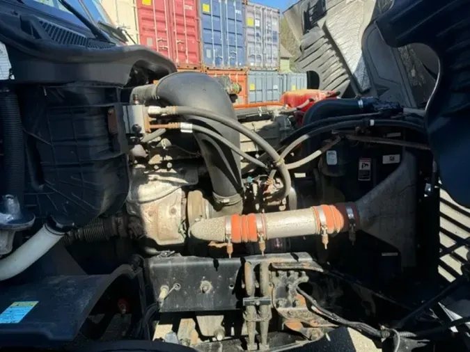 2018 FREIGHTLINER/MERCEDES CASCADIA 1257c7e9f00aa5bcfec01f86a2ce1c631b2
