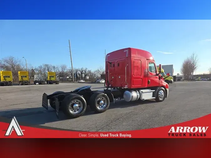 2020 FREIGHTLINER CA116