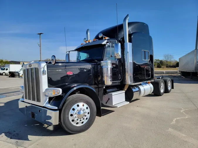 2022 Peterbilt 389