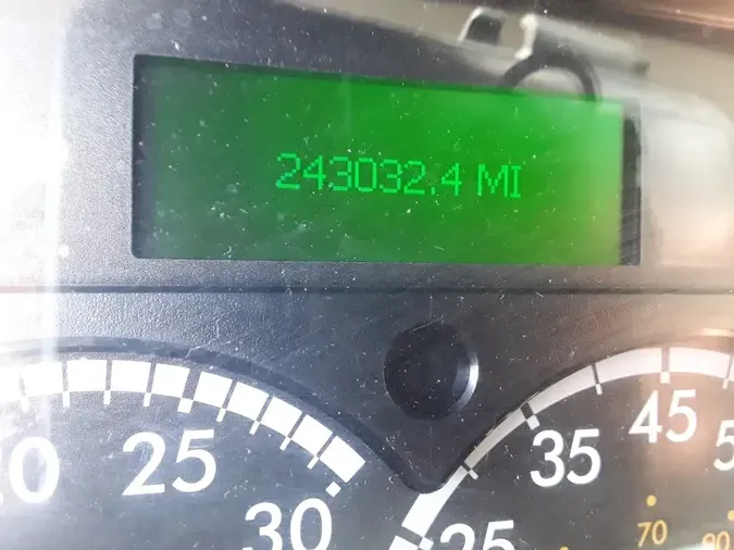 2021 FREIGHTLINER/MERCEDES M2 106
