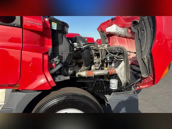 2022 FREIGHTLINER CA126