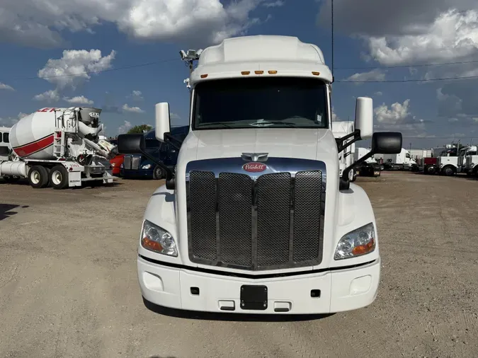 2022 Peterbilt 579