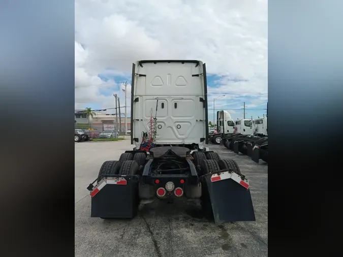 2020 FREIGHTLINER NEW CASCADIA PX12664