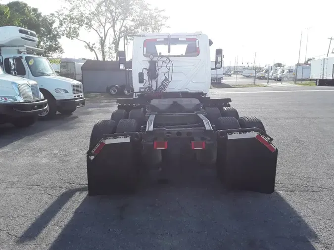 2020 NAVISTAR INTERNATIONAL LT625 DAYCAB T/A