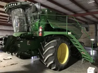 2017 John Deere S680