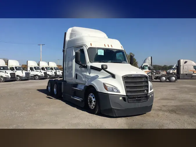 2022 Freightliner Cascadia 1267c9448762ff64b4fa9809db32dd086dd
