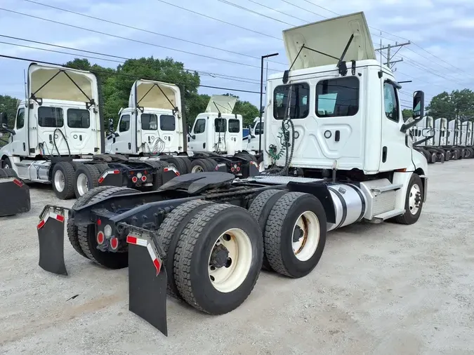 2020 FREIGHTLINER/MERCEDES NEW CASCADIA PX12664