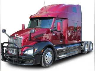 2023 Peterbilt 579