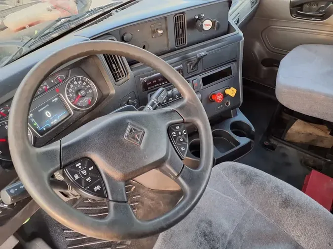 2019 NAVISTAR INTERNATIONAL LT625 DAYCAB T/A