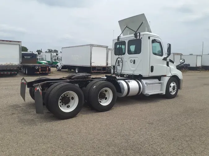 2019 FREIGHTLINER/MERCEDES NEW CASCADIA PX126647c9c2847c171ce83b6905b54e66f9156