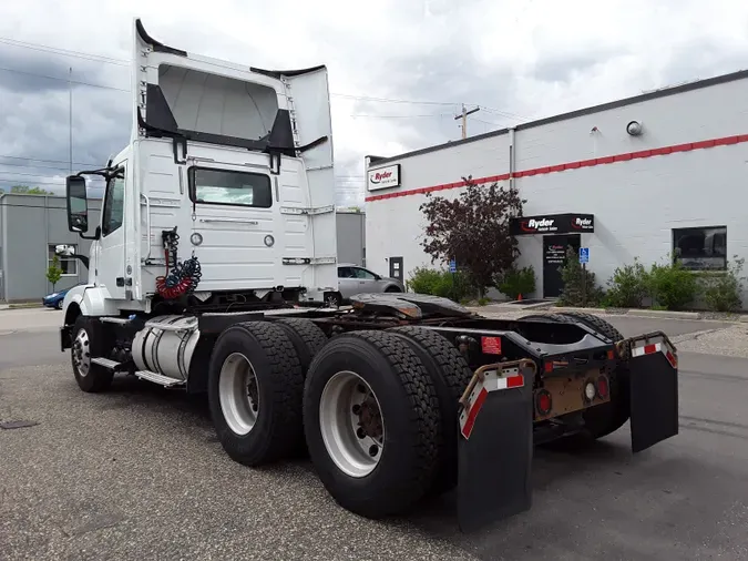 2018 VOLVO VNL64TRACTOR