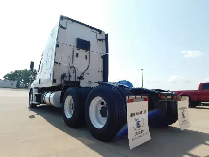 2018 Freightliner New Cascadia 126