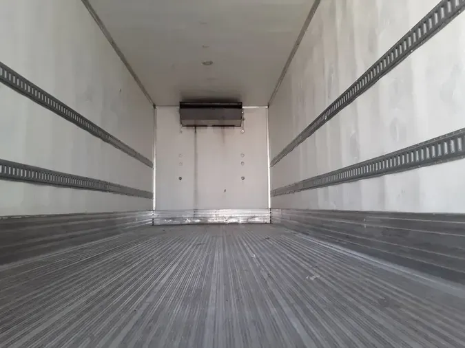 2020 FREIGHTLINER/MERCEDES M2 106