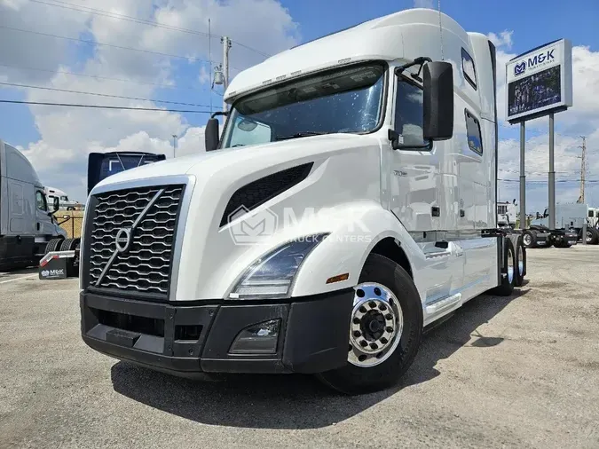 2023 VOLVO VNL64T8607ca7b8192fefdbc00de5f93e030010fd