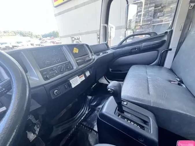 2020 Hino 268A