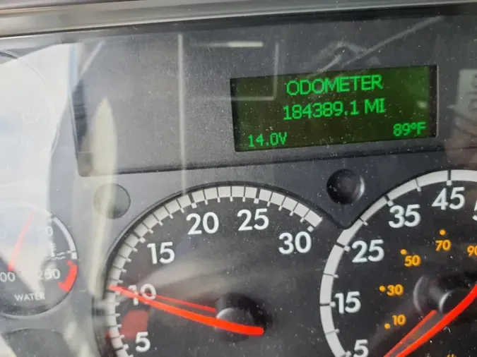 2019 FREIGHTLINER/MERCEDES M2 106
