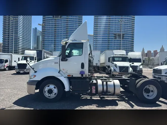 2020 NAVISTAR INTERNATIONAL RH613 DAYCAB S/A