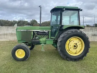 1982 John Deere 2940