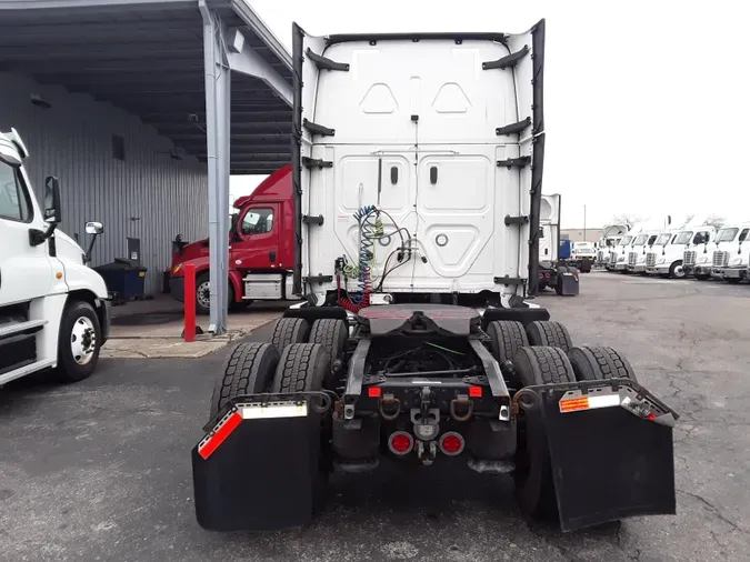 2021 FREIGHTLINER/MERCEDES NEW CASCADIA PX12664