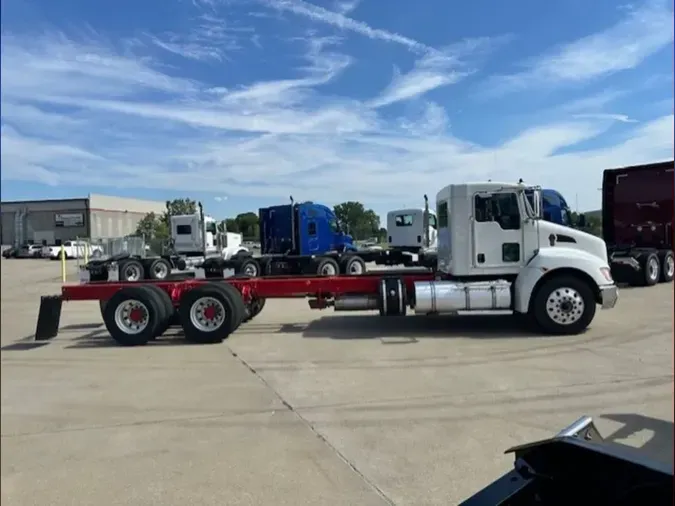 2016 Kenworth T370