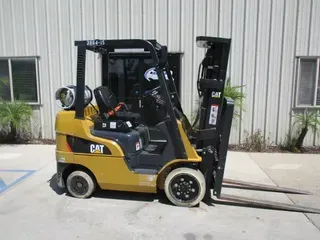2017 CAT 2C5000