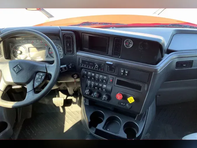 2023 INT LT625 6X4