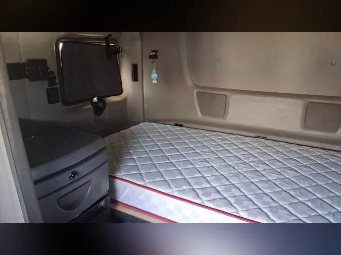 2022 International LT7cbb6e0fa4949512366e72e4e6577c03