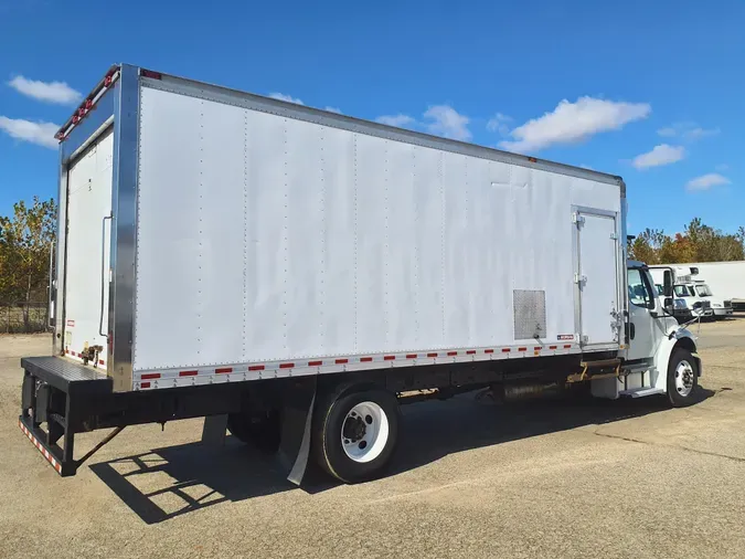 2017 FREIGHTLINER/MERCEDES M2 106