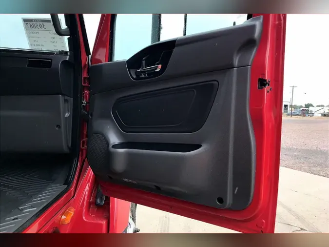 2023 INT LT625 6X4