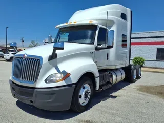 2019 NAVISTAR INTERNATIONAL LT625 SLPR CAB