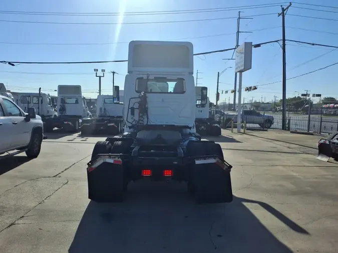 2019 NAVISTAR INTERNATIONAL RH613 DAYCAB S/A7cbf88aa5332572dba46cd251e69cf95