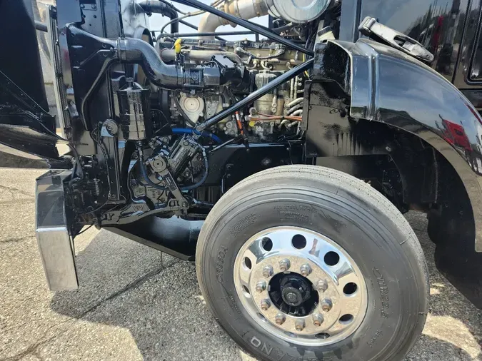 2011 WESTERN STAR 4900