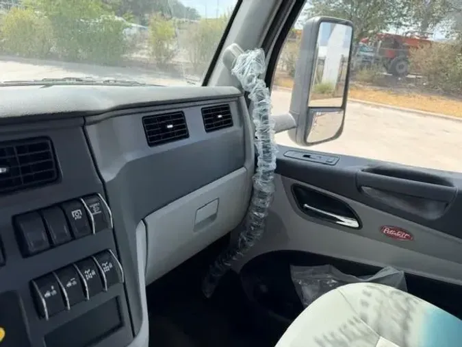 2026 Peterbilt 567
