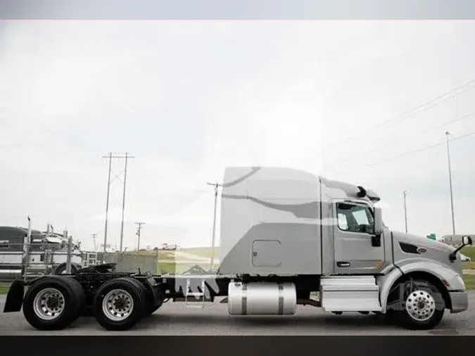 2019 PETERBILT 579