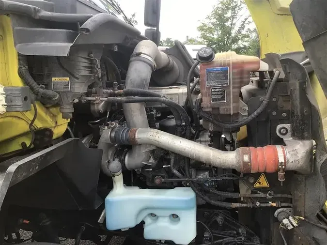 2019 INTERNATIONAL RH613