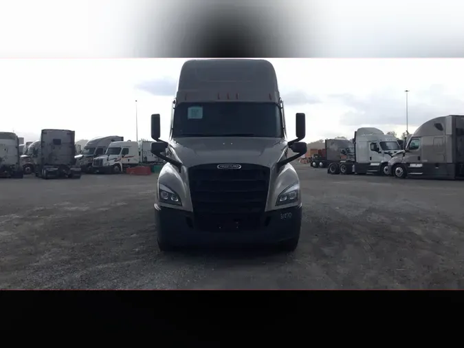 2024 Freightliner Cascadia 126