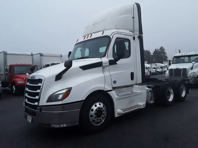 2019 FREIGHTLINER/MERCEDES NEW CASCADIA PX126647cccad28cb754139b143b994ba45c100