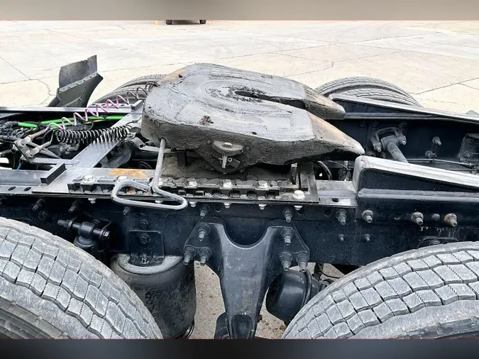 2021 INT LT625 6x47cd090cc515c374330ea3ed318ebf922