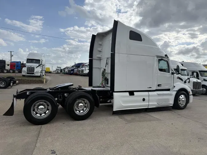 2024 Peterbilt 579