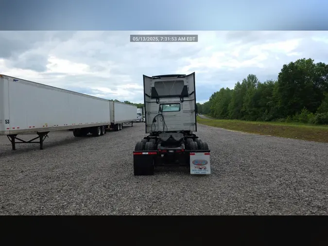 2018 Volvo VNL300