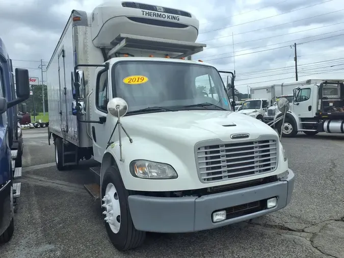 2019 FREIGHTLINER M2 106