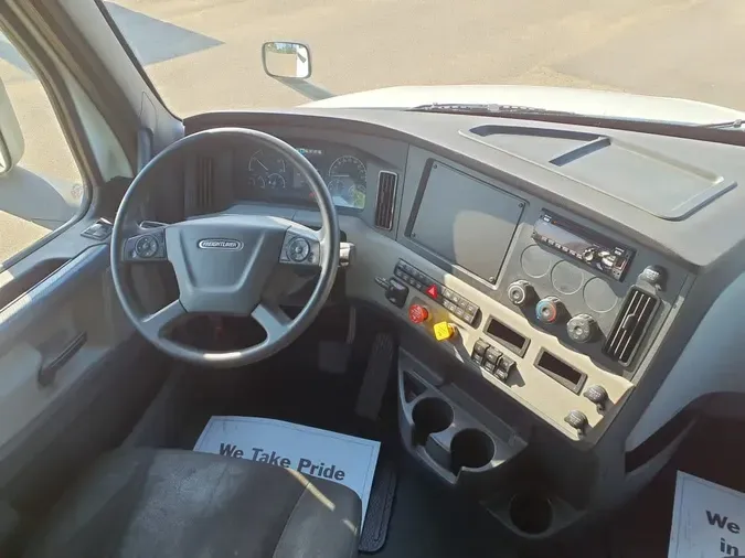 2020 FREIGHTLINER NEW CASCADIA PX12664