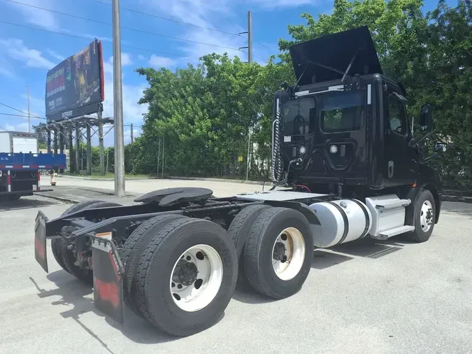 2020 FREIGHTLINER/MERCEDES NEW CASCADIA PX12664