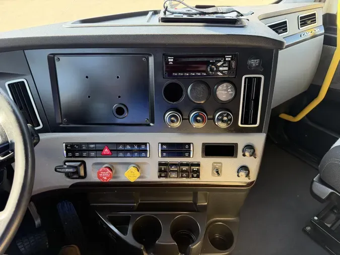 2022 Freightliner Cascadia