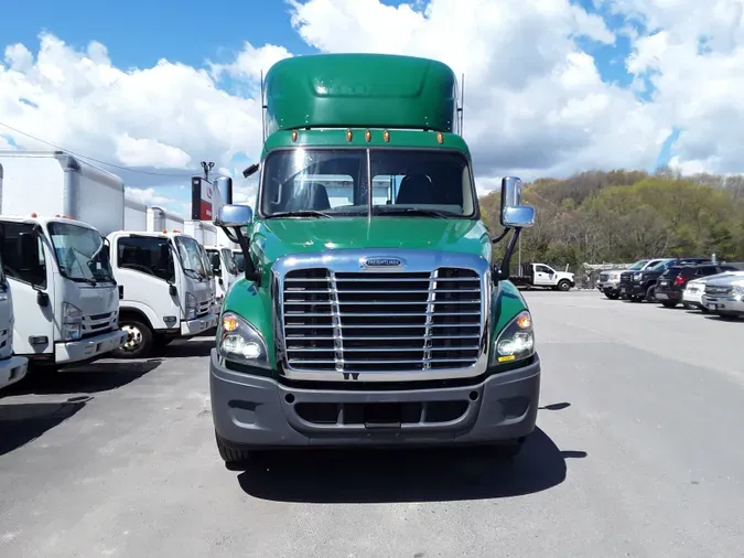 2017 FREIGHTLINER/MERCEDES CASCADIA 125