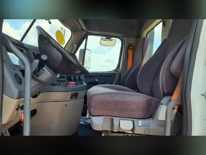 2020 FREIGHTLINER/MERCEDES CASCADIA 125