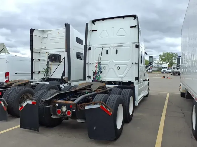 2019 FREIGHTLINER NEW CASCADIA PX12664